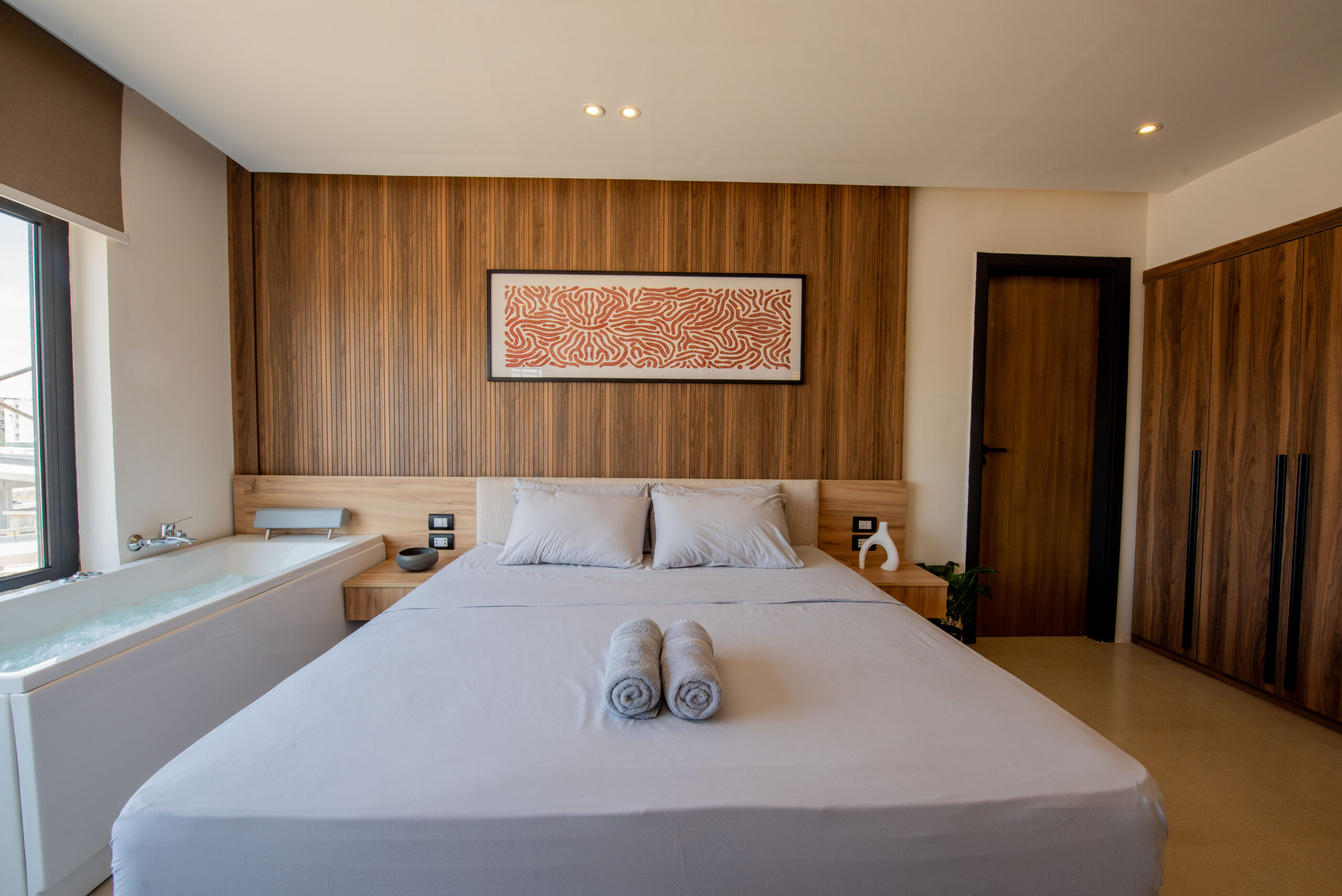 Ambient Lighting Detail 24-Hour Suite